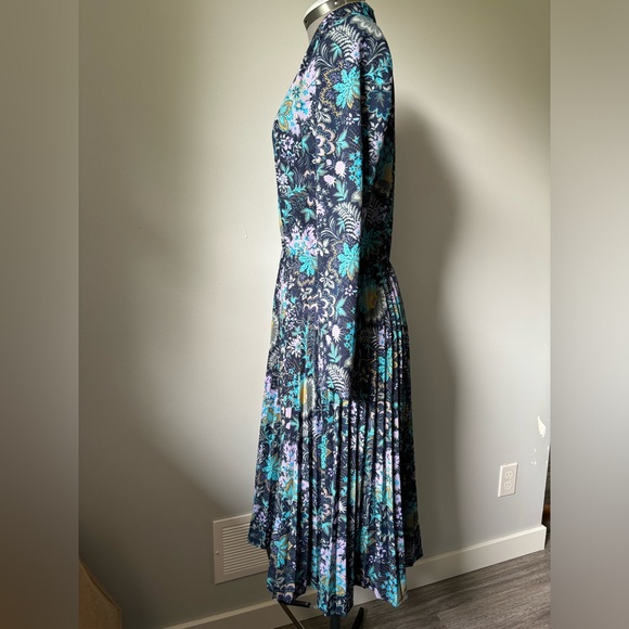 1970’s Blue/Purple floral print dress - Picture 4 of 8